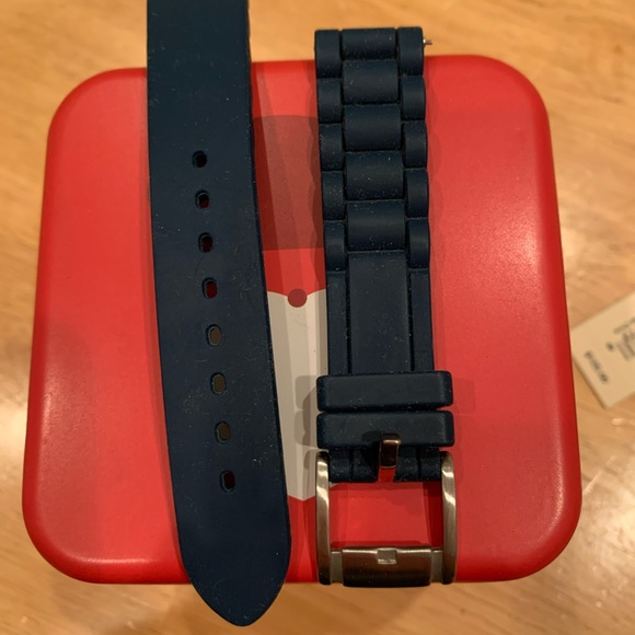 Fossil watch with Stones - black rubber bands - Picture 7 of 8